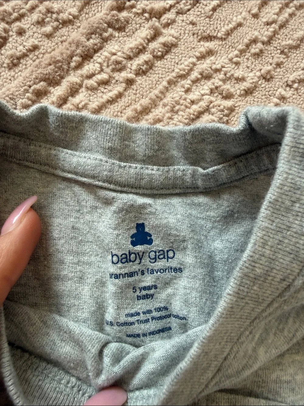 Baby GAP Heather Gray Short Sleeve Pocket Tee Size 5 Years